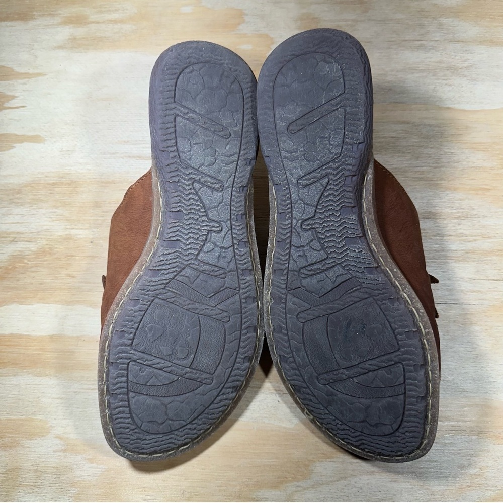 Born Brown Leather Slide Sandals - Picture 6 of 7